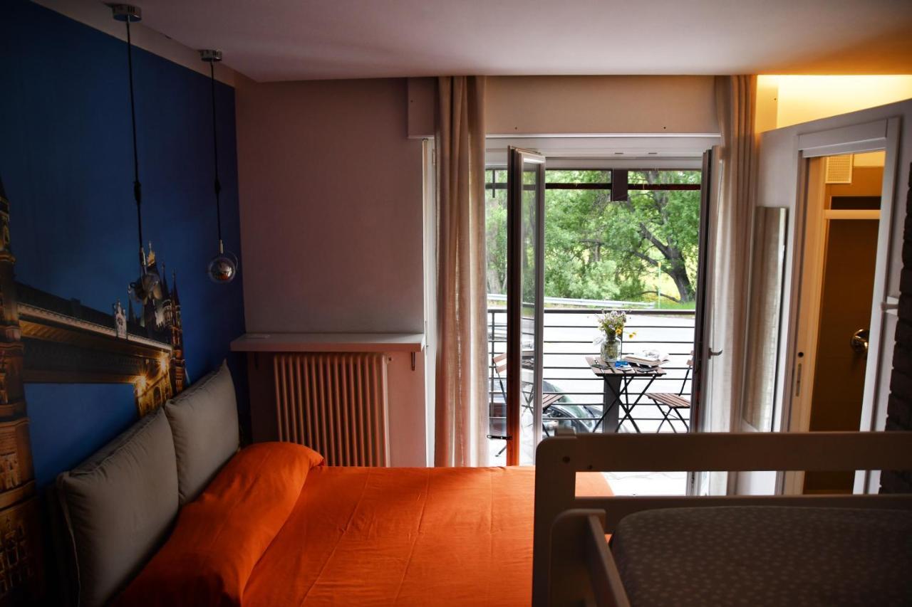 Smile Accomodation Winter Time Appartement Aosta Buitenkant foto