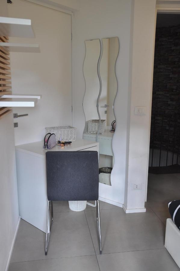 Smile Accomodation Winter Time Appartement Aosta Buitenkant foto