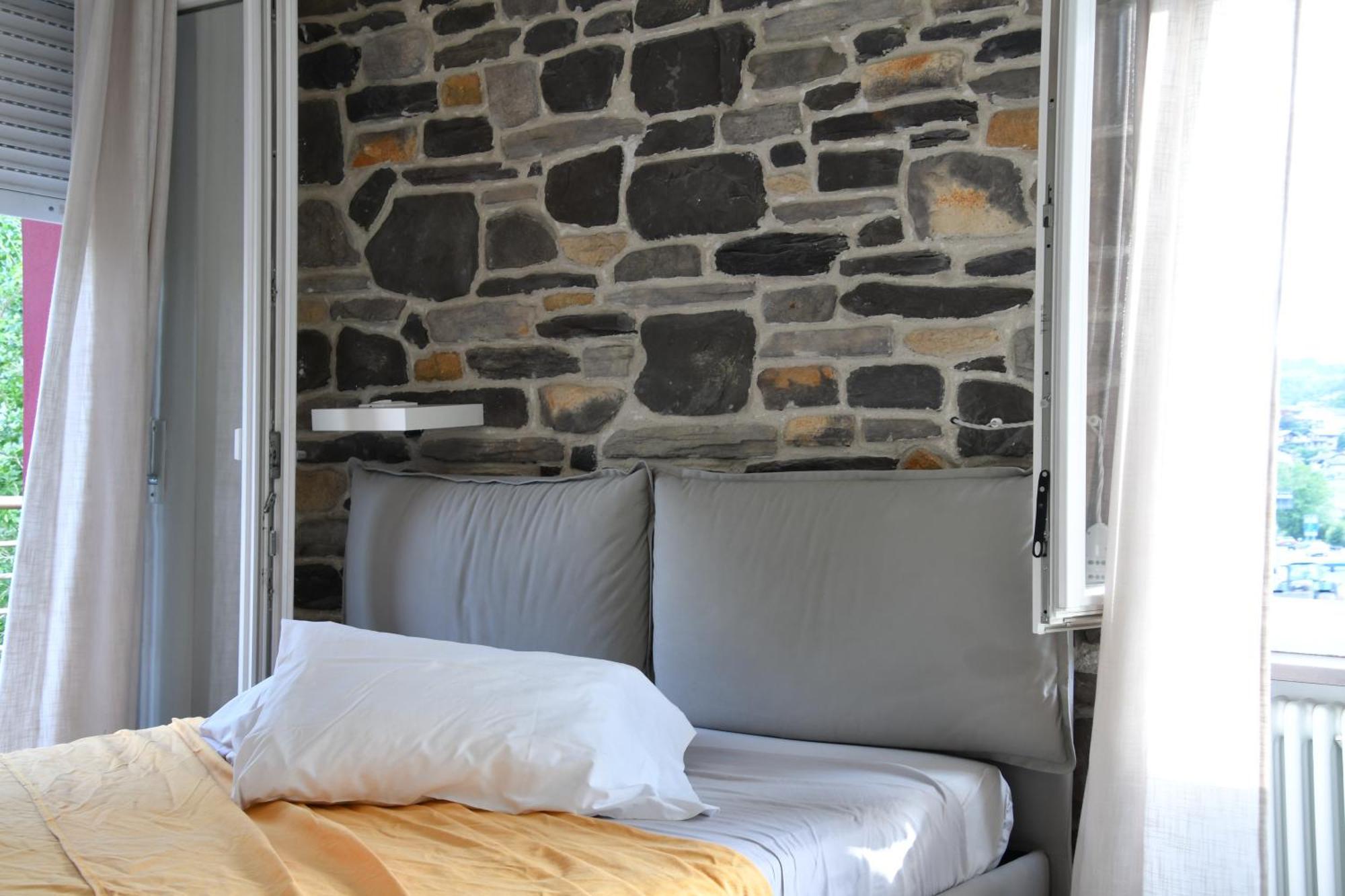 Smile Accomodation Winter Time Appartement Aosta Buitenkant foto